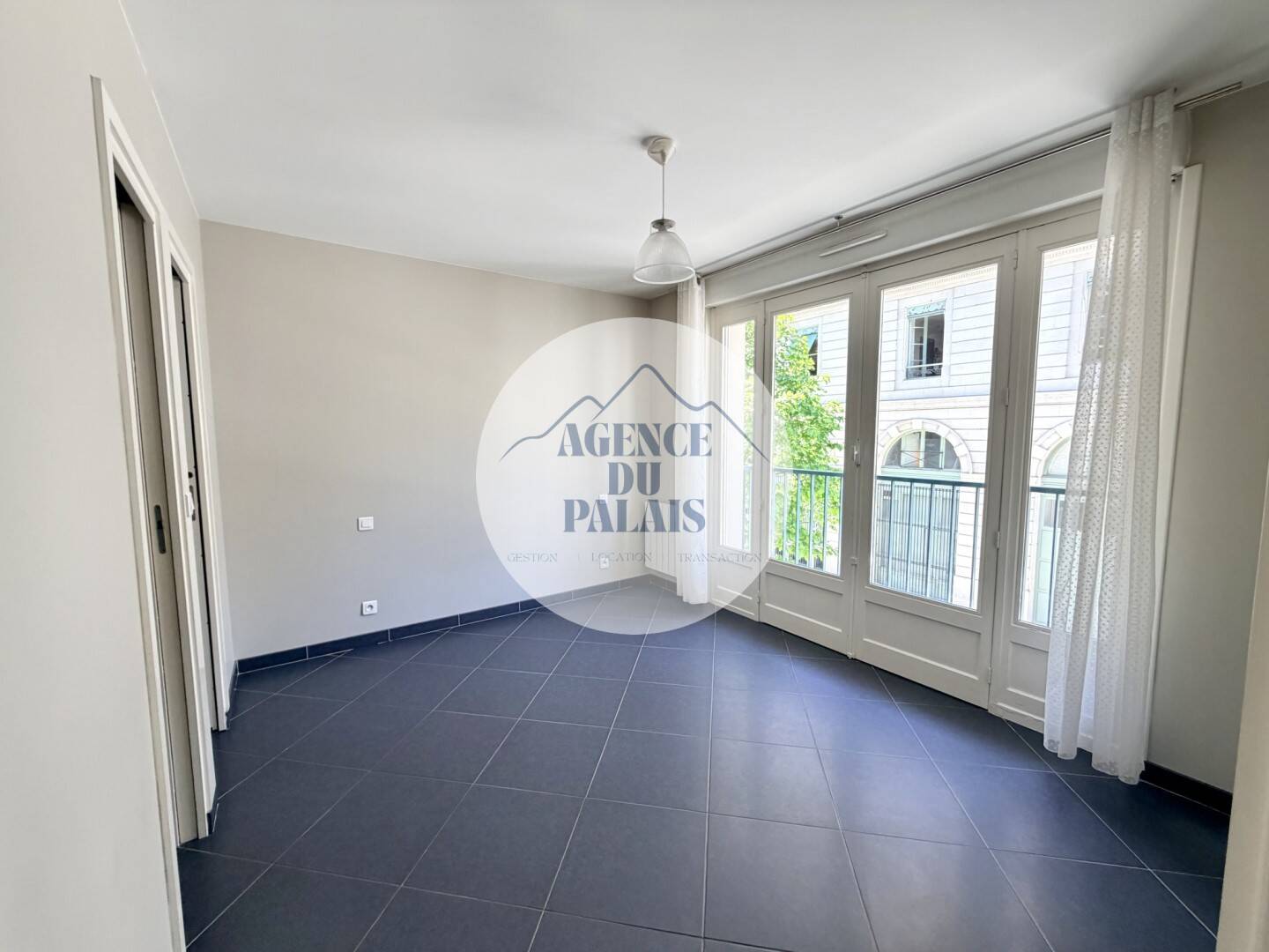 Maison à louer, 37m², PAU