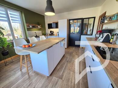 Maison à vendre 265 000 € 7 pièces 4 chambres 164 m² 2 219 m² de terrain Le Deschaux 39120
