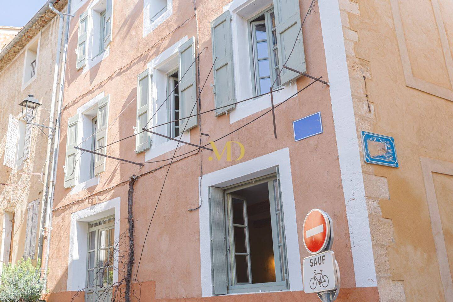 Maison à vendre, 150m², SAINT SATURNIN LES APT