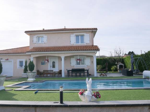 Maison à vendre 579 000 € 6 pièces 4 chambres 146 m² 732 m² de terrain Simandres 69360