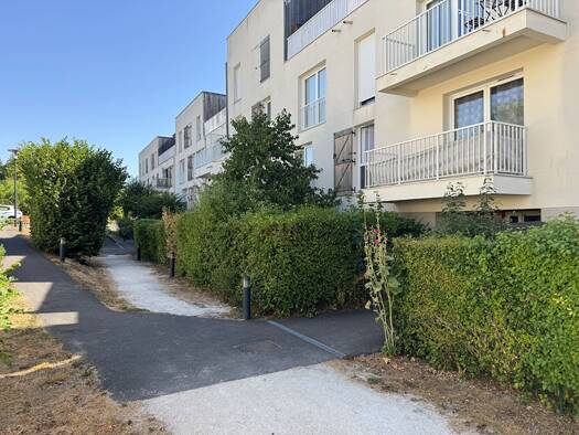Appartement à vendre 155 000 € 2 pièces 1 chambre 38,2 m² Étage 2/3 Villenoy 77124