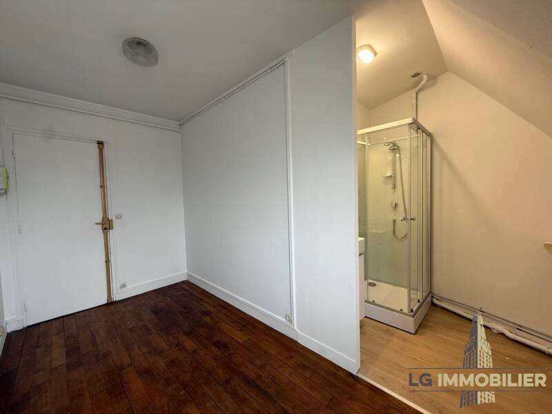 Maison à louer, 10m², PARIS 14E