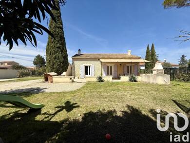 Maison de plain-pied à vendre 280 000 € 3 pièces 2 chambres 82 m² 1 000 m² de terrain Le Village Sarrians 84260