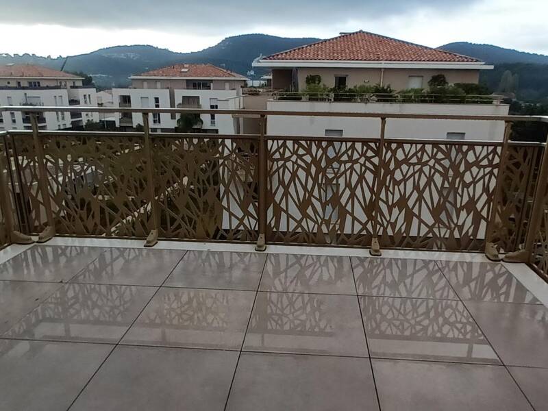 Maison à louer, 57m², HYERES