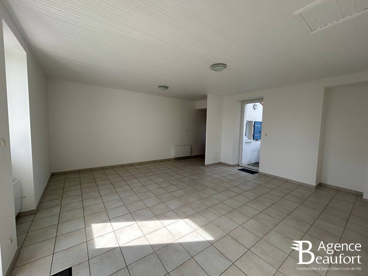 Maison à vendre, 55m², GIVRAND