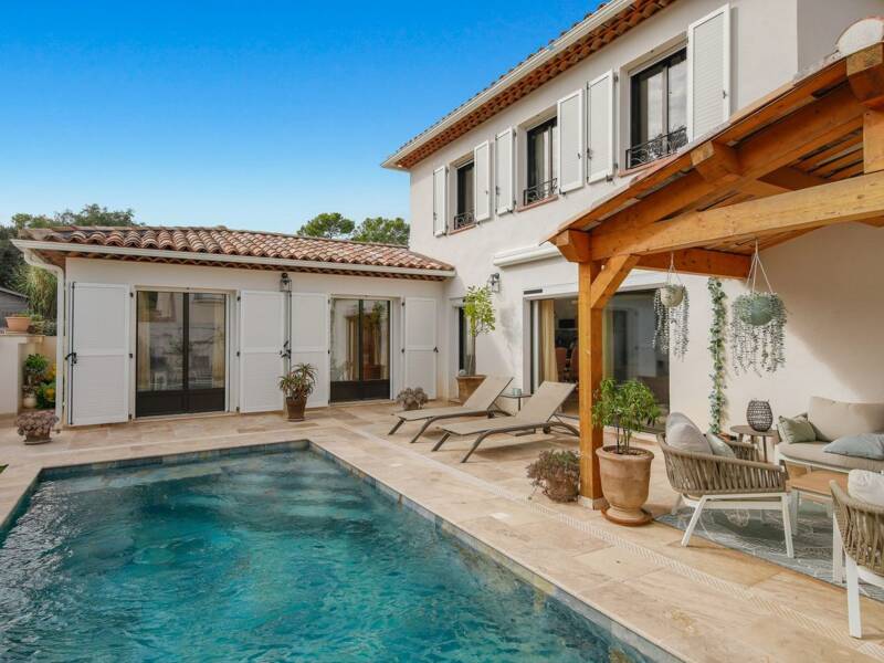 Maison à vendre, 153m², HYERES