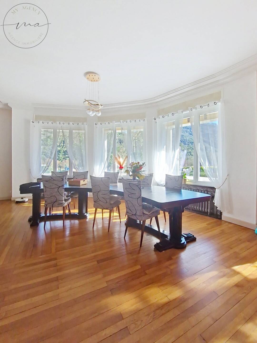 Maison à vendre, 300m², SAINT PONS DE THOMIERES