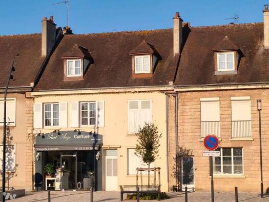 Immeuble à vendre 206 700 € 80 m² Tilly-sur-Seulles 14250