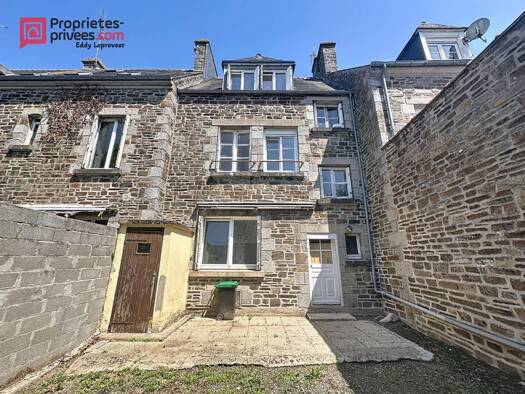 Maison à vendre 64 500 € 6 pièces 5 chambres 120 m² 105 m² de terrain Sourdeval 50150