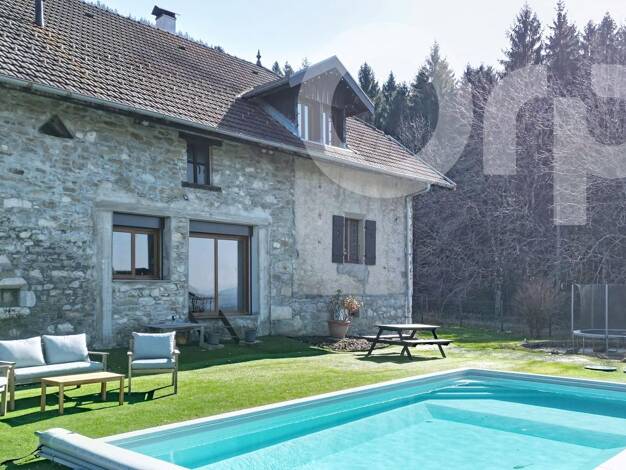 Maison à vendre 699 000 € 5 pièces 4 chambres 172 m² 3 328 m² de terrain Fillière 74570