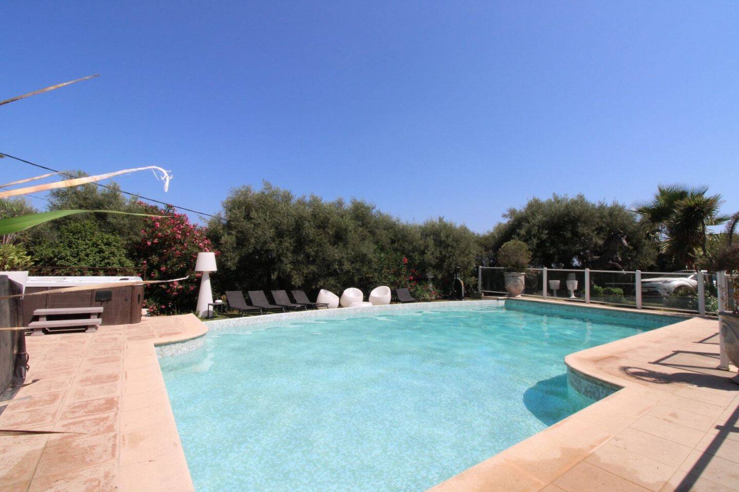 Maison à vendre, 241m², ANTIBES