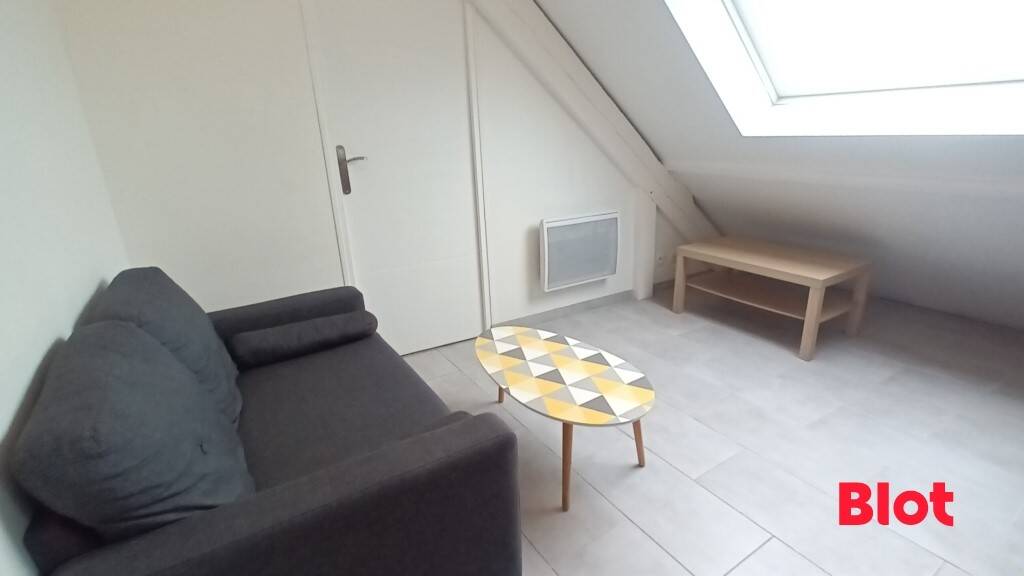 Maison à louer, 18m², VANNES