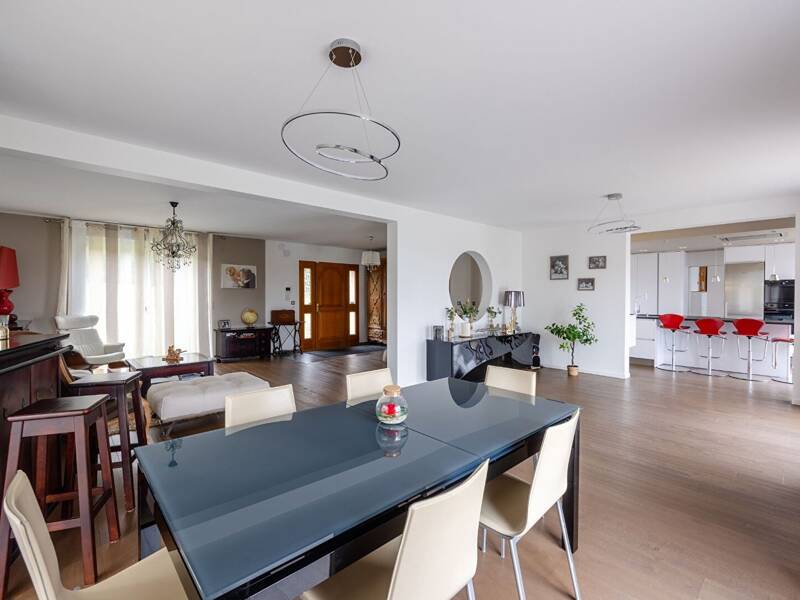 Maison à vendre, 210m², SCY CHAZELLES