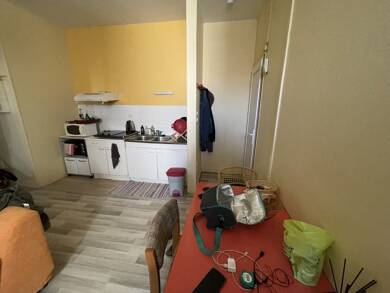 Appartement à louer 370 € 2 pièces 1 chambre 39 m² Dernier étage, Étage 1/1 Mansle 16230