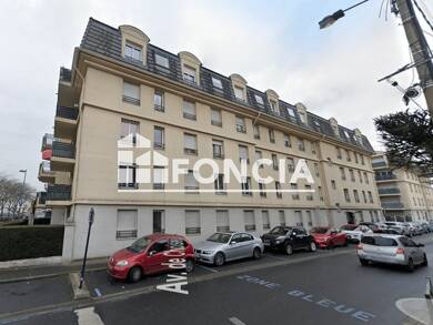 Garage/Stationnement à louer 110 € Cottage Arnouville 95400