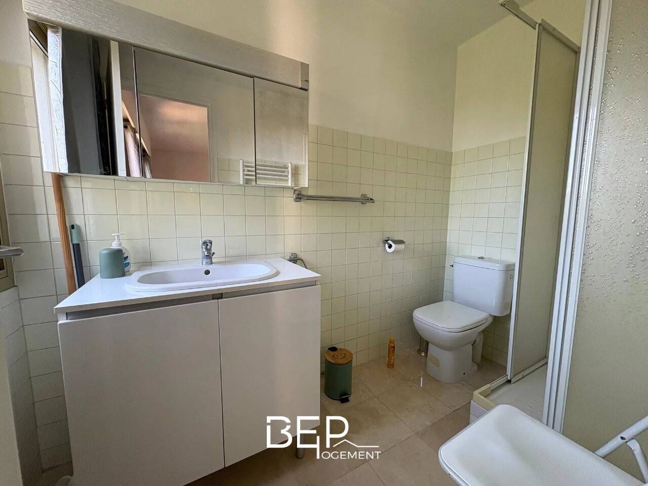 Maison à louer, 17m², CANNES