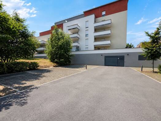 Parking à vendre 8 000 € Louvres 95380