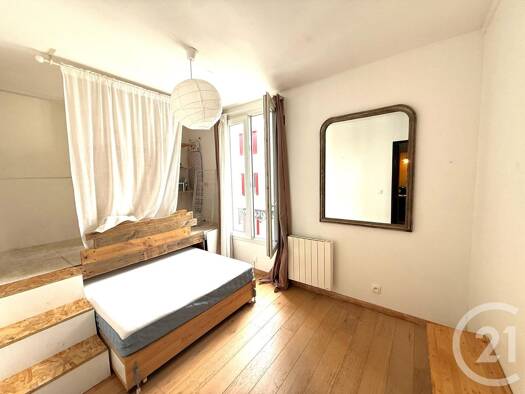 Appartement à vendre 229 000 € 1 pièce 22 m² Étage 3/5 Belleville Paris 20ème arrondissement 75020