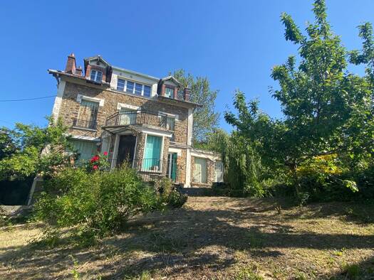 Maison à vendre 776 000 € 7 pièces 5 chambres 166 m² 936 m² de terrain Ouest Sud Thorigny-sur-Marne 77400