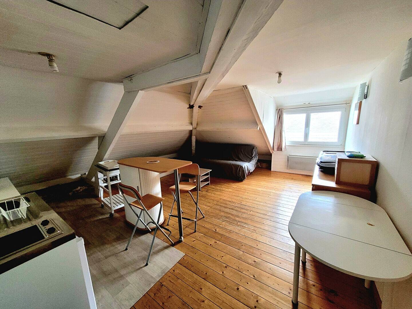 Maison à louer, 22m², VANNES