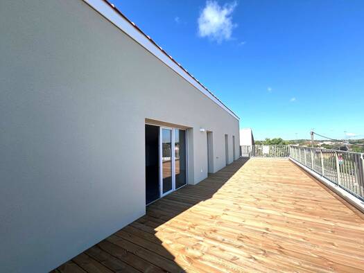 Appartement à vendre 223 000 € 3 pièces 2 chambres 78 m² Étage 2/2 Eaunes 31600