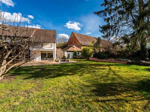 Maison à vendre 875 500 € 7 pièces 5 chambres 302 m² 992 m² de terrain Vendenheim 67550