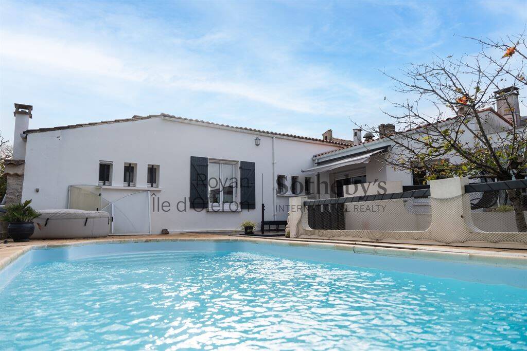 Maison à vendre, 128m², LE CHATEAU D'OLERON