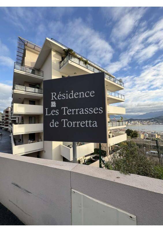 Maison à louer, 76m², AJACCIO