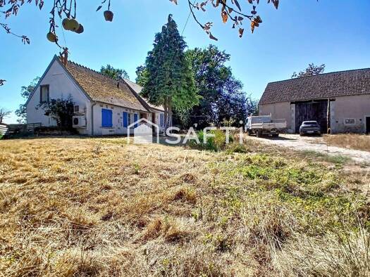 Maison à vendre 170 000 € 7 pièces 4 chambres 117 m² 2 550 m² de terrain Vernais 18210