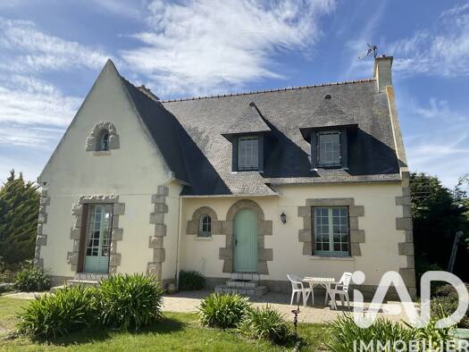 Maison à vendre 248 000 € 8 pièces 4 chambres 135 m² 2 500 m² de terrain Pleubian 22610