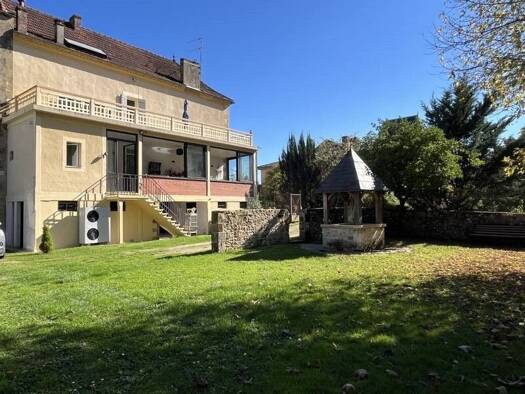 Maison à vendre 351 648 € 7 pièces 4 chambres 214 m² 595 m² de terrain Lalinde 24150