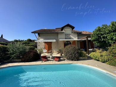 Maison à vendre 650 000 € 7 pièces 5 chambres 198 m² 949 m² de terrain La Buisse 38500