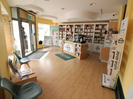 Local commercial à louer 900 € 55 m² de surface de vente Les Terrasses Bruay-la-Buissière 62700