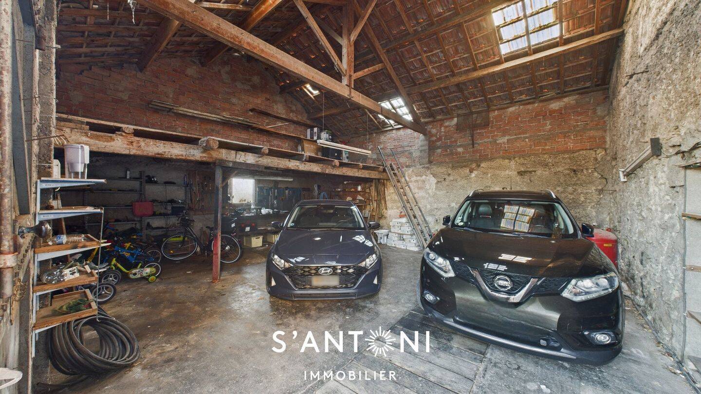 Maison à vendre, 156m², BEZIERS