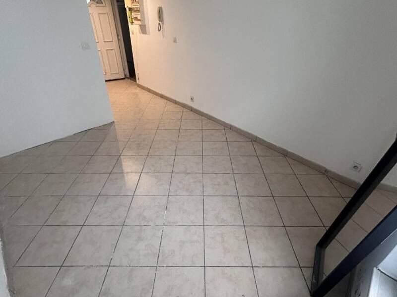 Maison à louer, 16m², VAUJOURS