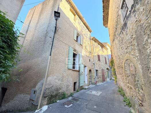 Maison à vendre 199 000 € 5 pièces 4 chambres 138 m² Lauris 84360