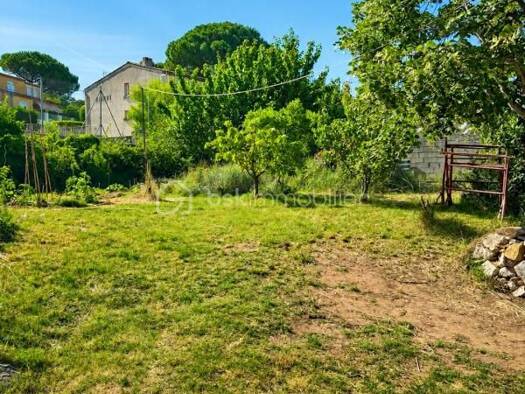 Terrain constructible à vendre 70 200 € 604 m² de terrain Périurbain Sud Bagnols-sur-Cèze 30200