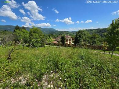 Terrain constructible à vendre 130 000 € 445 m² de terrain Leaz 01200