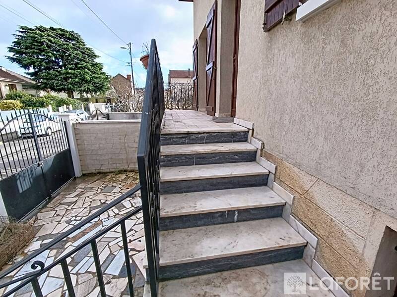 Maison à louer, 106m², LIVRY GARGAN