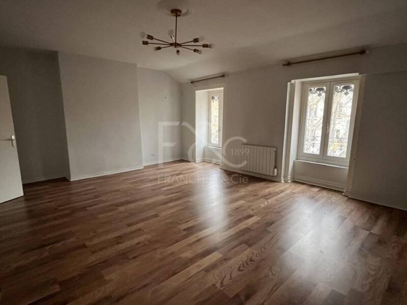 Maison à louer, 88m², LYON 3E