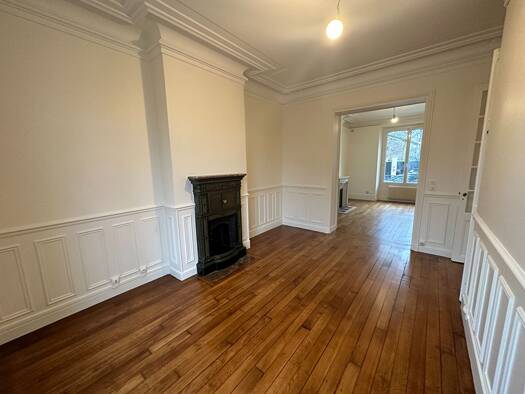 Appartement à louer 1 640 € 4 pièces 3 chambres 80 m² RDC/4 Ledru Rollin Le Perreux-sur-Marne 94170