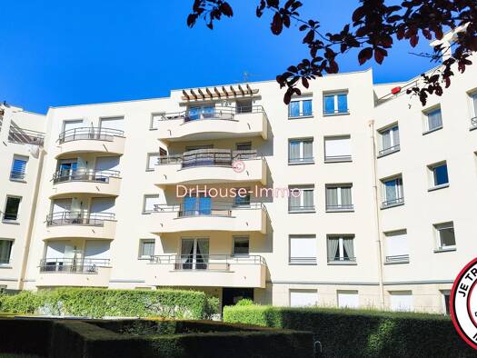 Appartement à vendre 162 900 € 3 pièces 2 chambres 63,75 m² Étage 4/4 Centre Urbain-Coquibus Évry-Courcouronnes 91000