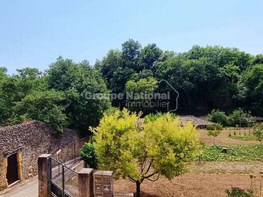 Maison à vendre 153 500 € 6 pièces 4 chambres 96 m² 40 m² de terrain Cavillargues 30330