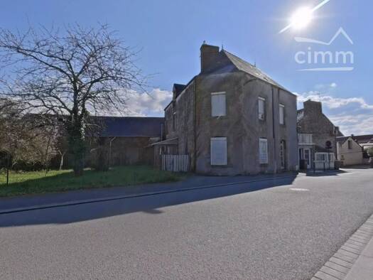 Maison à vendre 96 300 € 5 pièces 3 chambres 111 m² Saint-Vincent-sur-Oust 56350