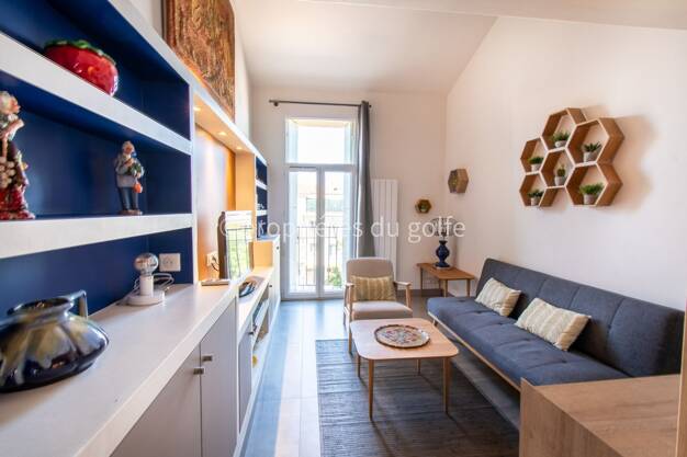 Appartement à vendre 199 000 € 2 pièces 1 chambre 48 m² Dernier étage, Étage 2/2 Mont Saint Clair-Hôtel de Ville Sete 34200