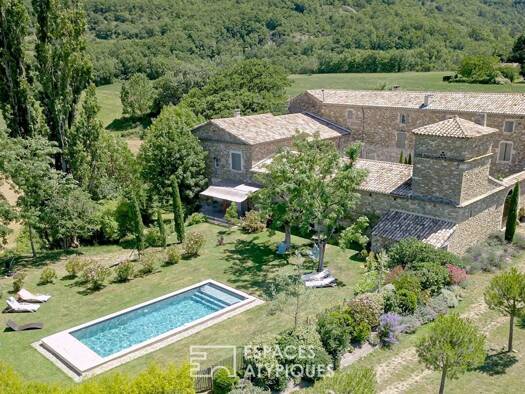 Maison à vendre 2 595 000 € 15 pièces 11 chambres 815 m² 17 021 m² de terrain Rochebaudin 26160
