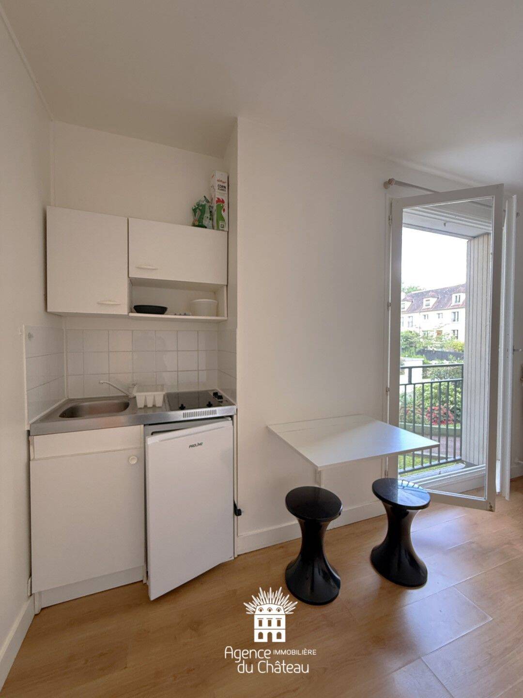 Maison à louer, 18m², VERSAILLES