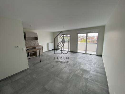 Appartement à louer 819 € 3 pièces 2 chambres 63,1 m² RDC Valenciennes 59300