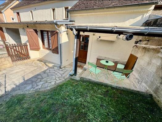 Appartement à vendre 144 900 € 2 pièces 1 chambre 45 m² RDC Épernon 28230