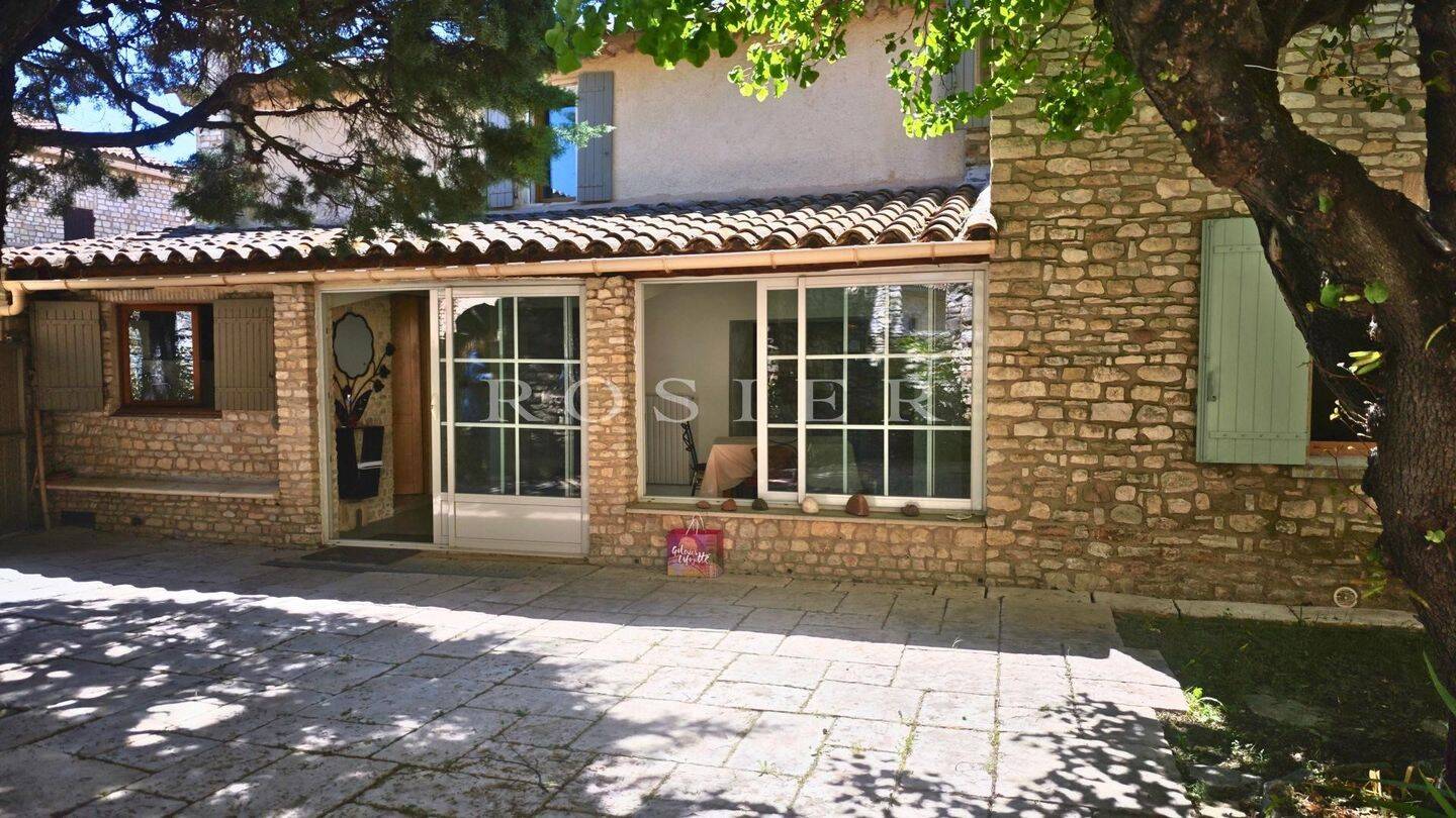 Maison à vendre, 150m², GORDES